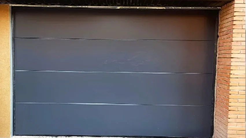 Como elegir un buen servicio de instalacion de puertas de garaje en Barcelona 851x480 - ¿Cómo elegir un buen servicio de instalación de puertas de garaje en Barcelona?
