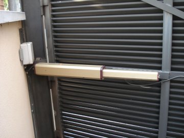 reparacion Motor Puertas 2 - Reparaci&oacute;n de Puertas de Garaje en Arganzuela Madrid