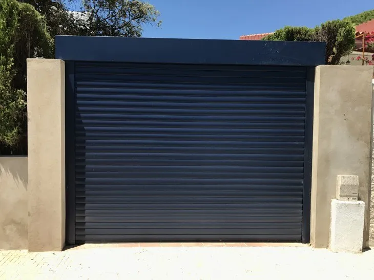 puerta enrollable garaje 09 2020 - Instalación y reparación puerta de garaje enrollables en Barcelona, Valencia y Alicante