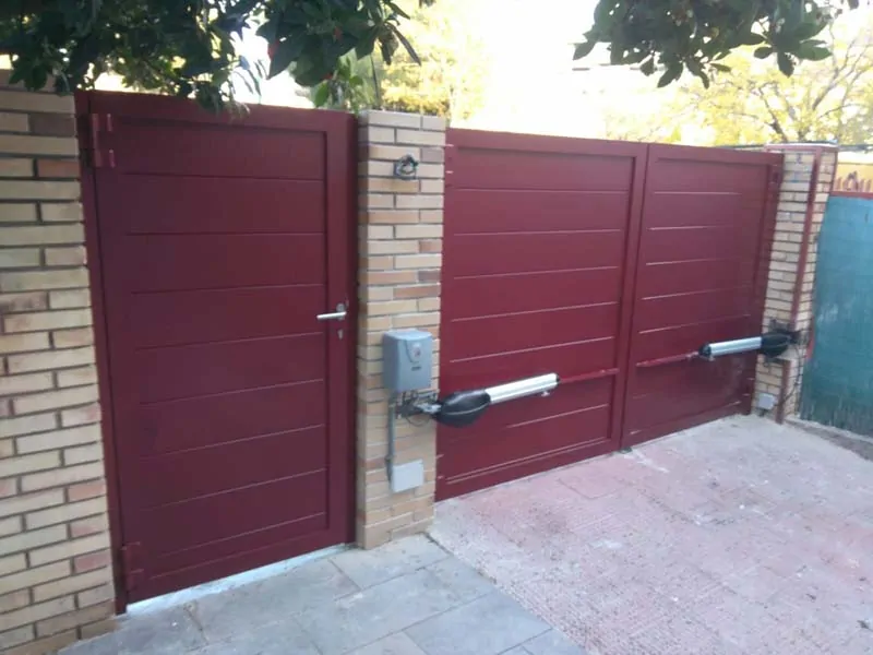 Instalacion y Reparacion Motor Puertas Garaje Correderas Barcelona Valencia y Alicante - Instalación y Reparación Motor Puertas Garaje Correderas Barcelona Valencia y Alicante